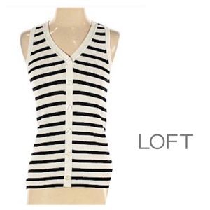 LOFT Sweater Vest Size